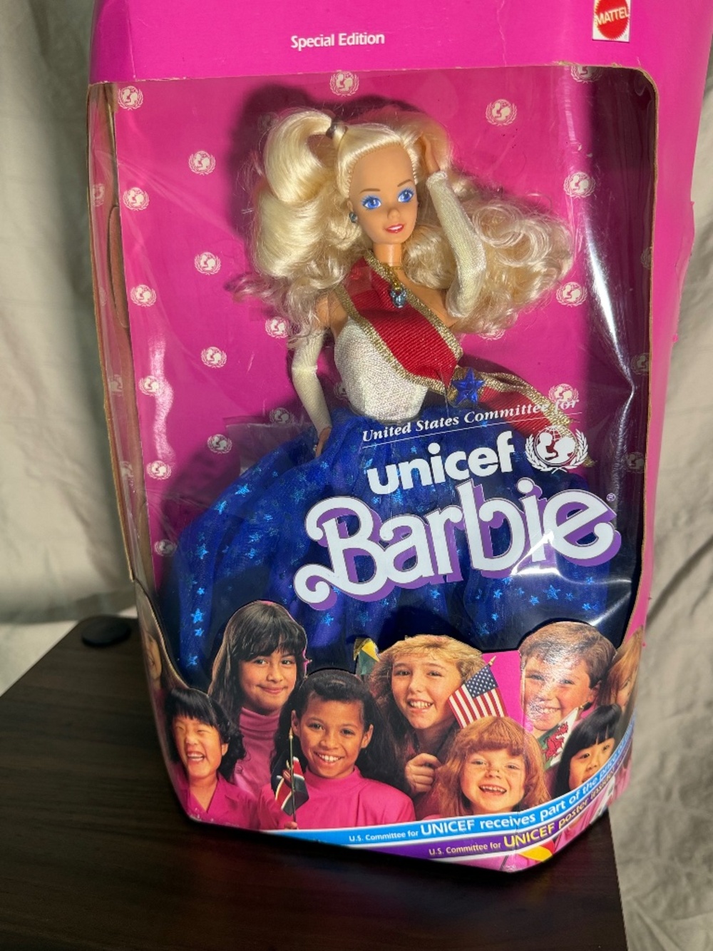 Vintage UNICEF Barbie (1997) – Special Edition – New in Box
